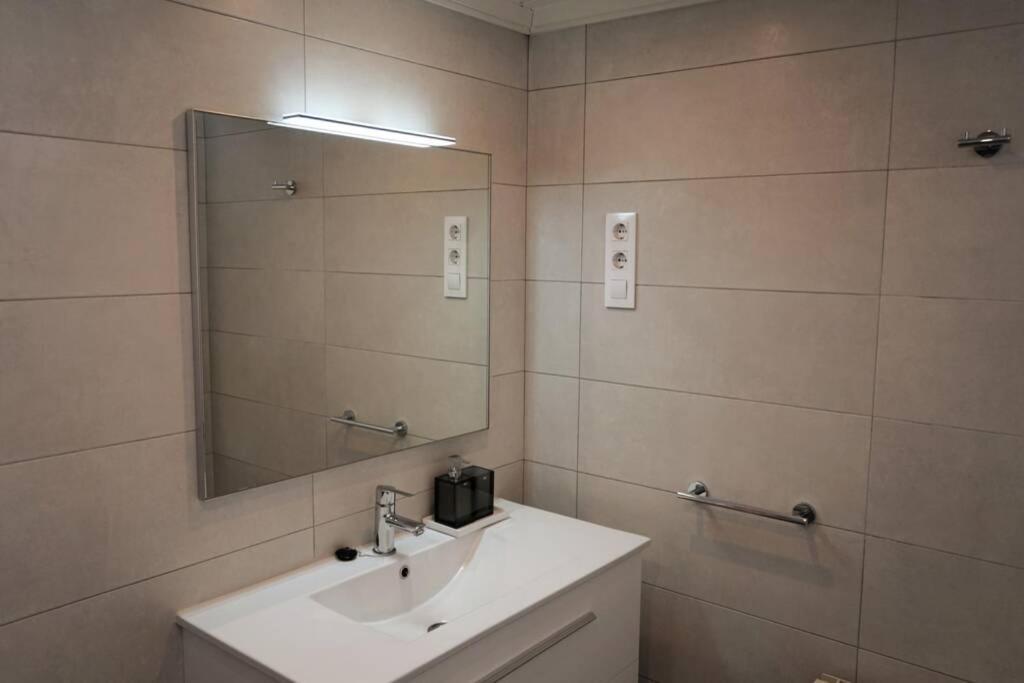 Atico Pico Cerler Apartman Benasque Kültér fotó